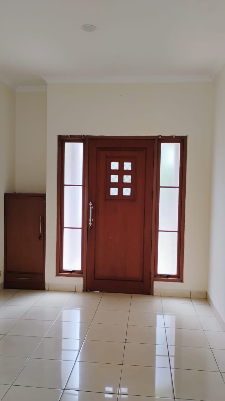 Rumah Disewakan di Cluster Water Garden Grand Wisata
